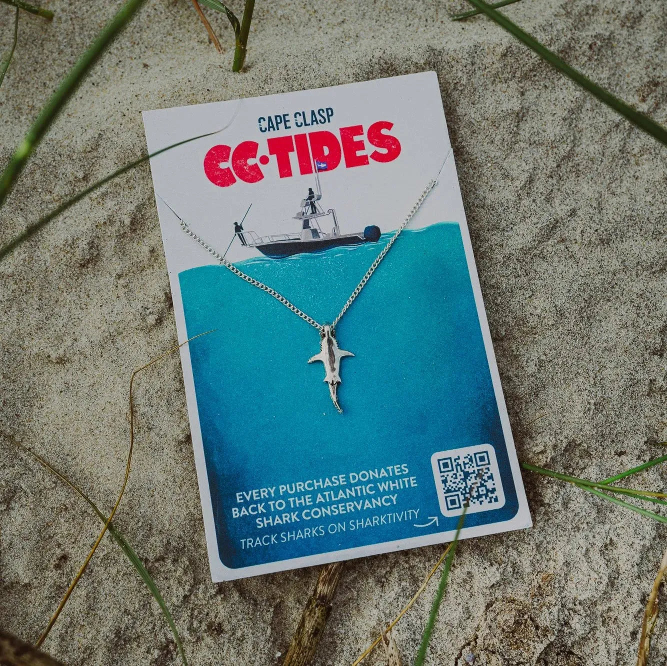 Great White Shark Necklace - Cape Clasp