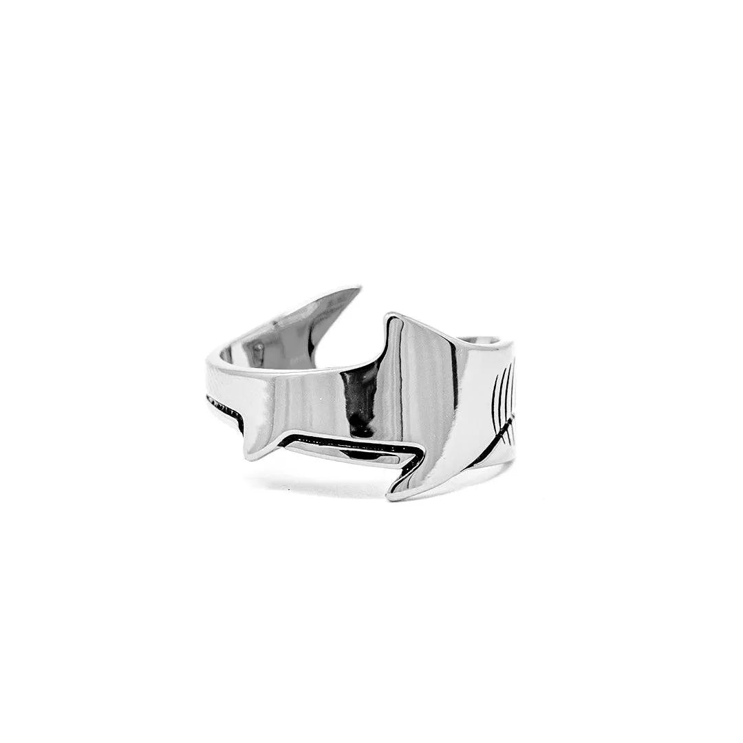 Great White Shark Ring - Cape Clasp