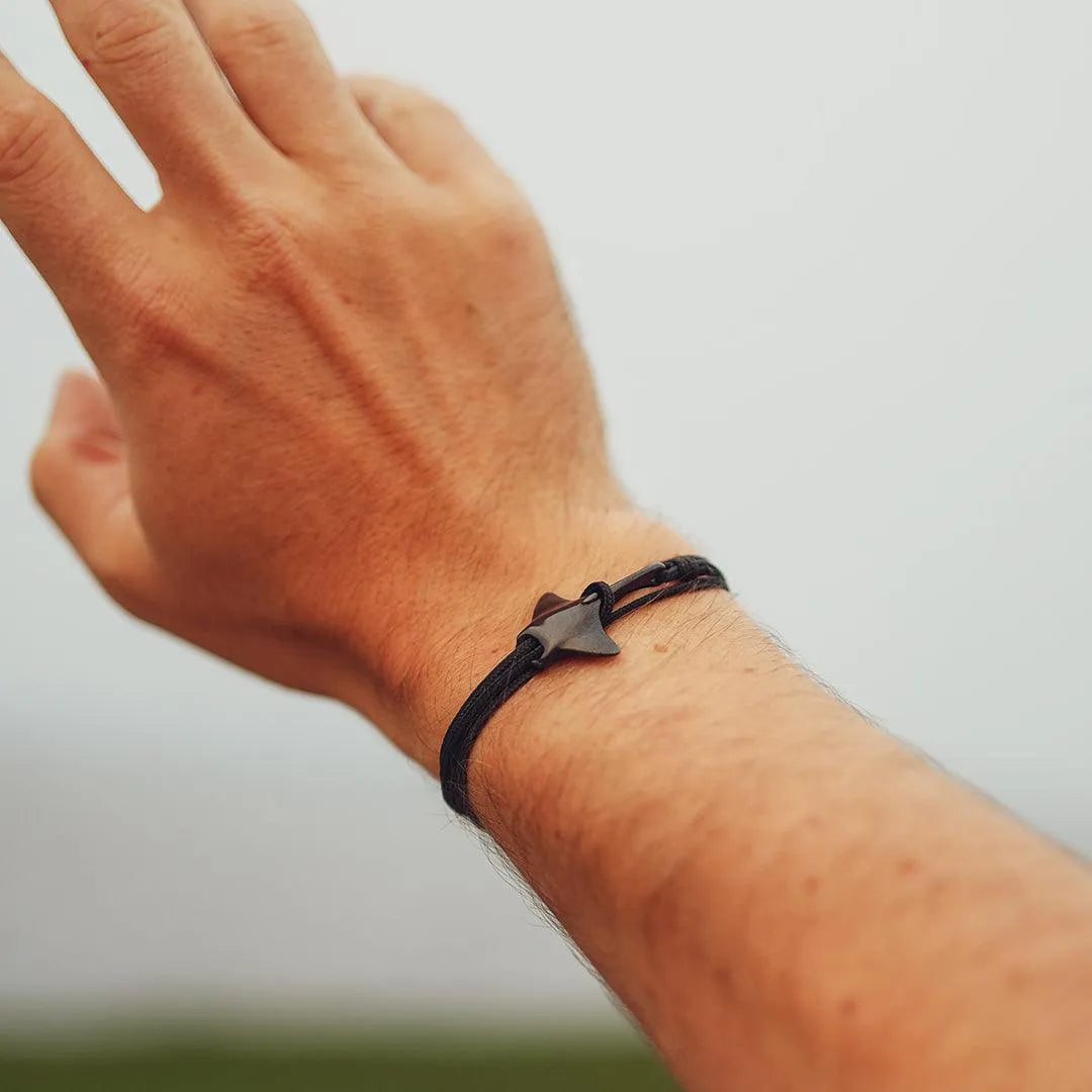 Manta Ray Bracelet (Deep Sea Edition) - Cape Clasp