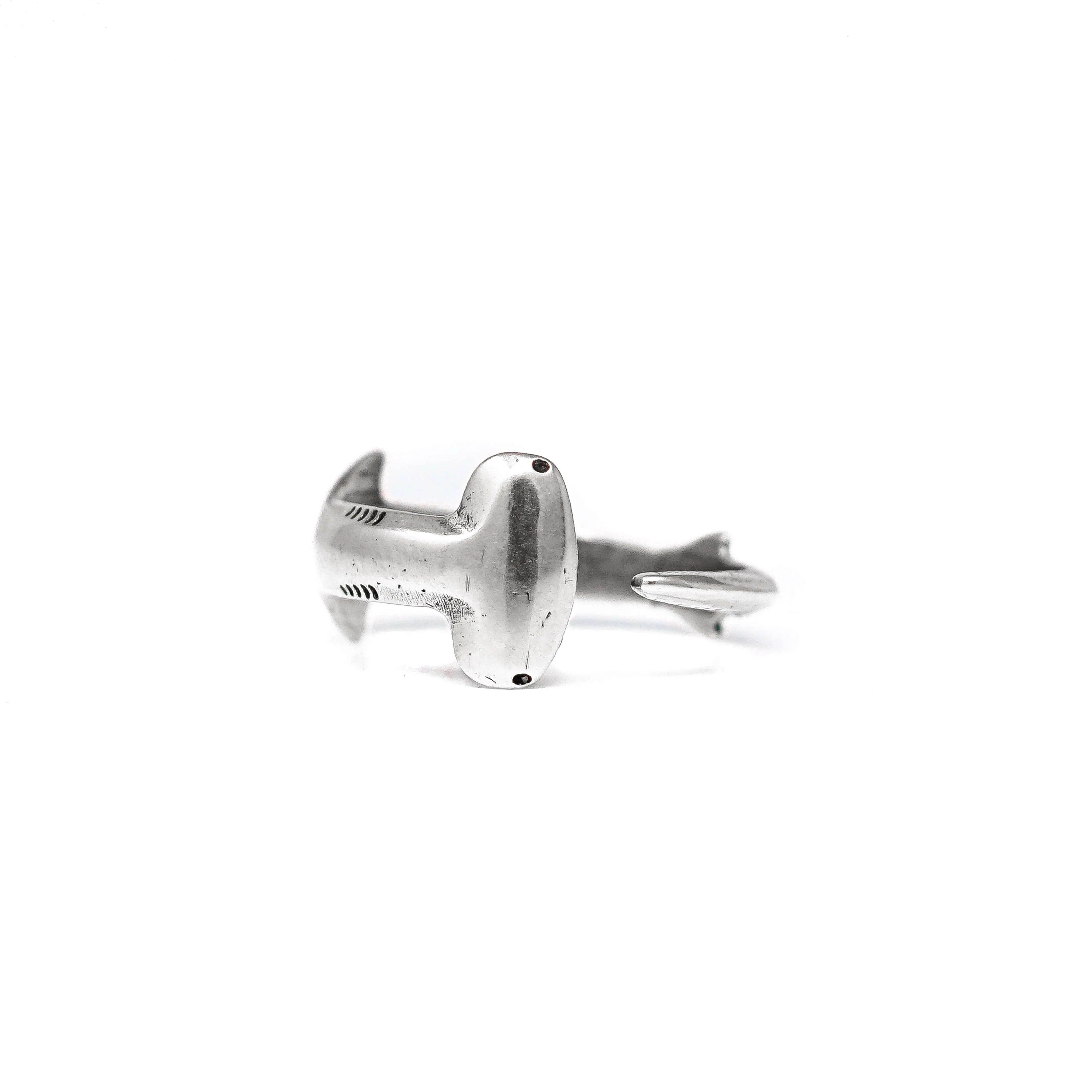 Hammerhead Shark Ring - Cape Clasp