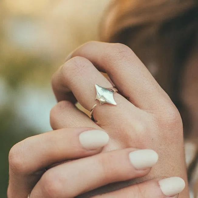Manta Ray Ring - Cape Clasp