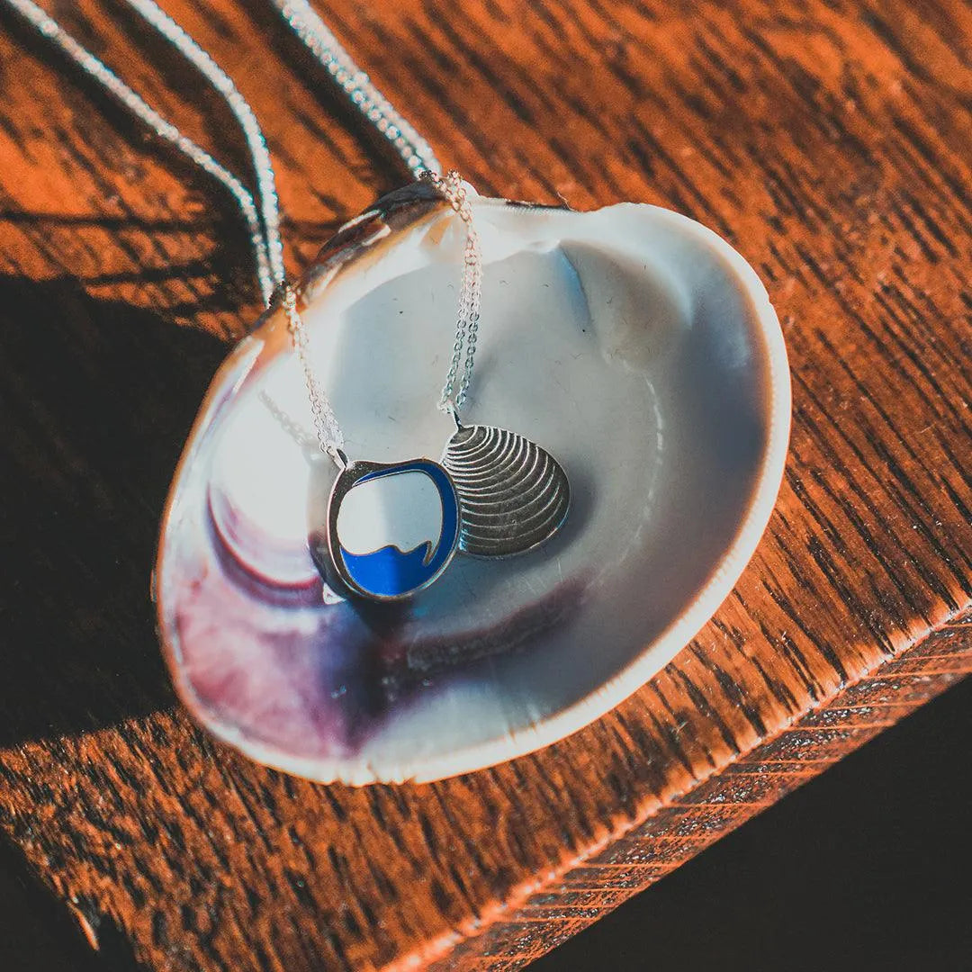 Quahog Shell Necklace - Cape Clasp