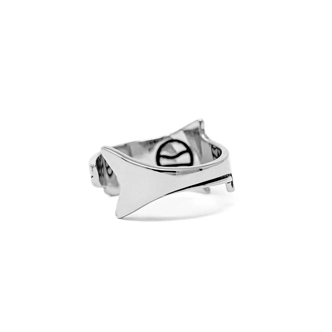Great White Shark Ring - Cape Clasp