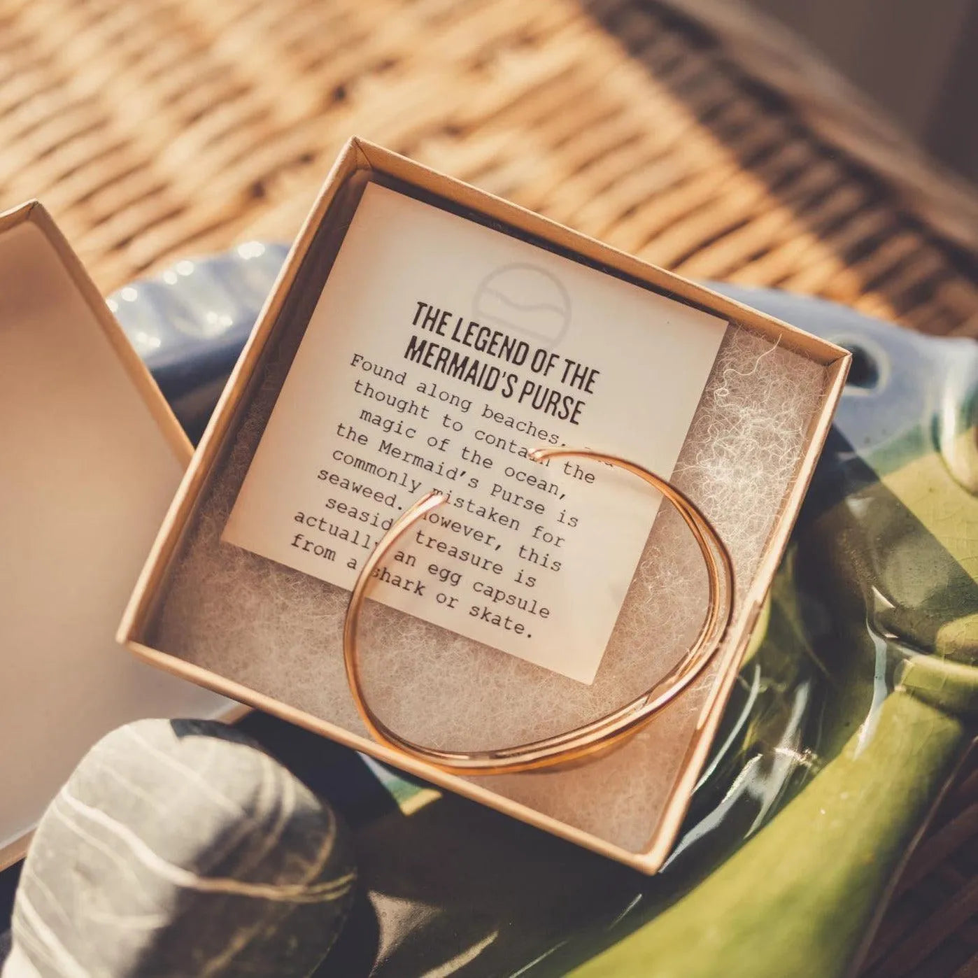 Mermaid's Purse Cuff - Cape Clasp