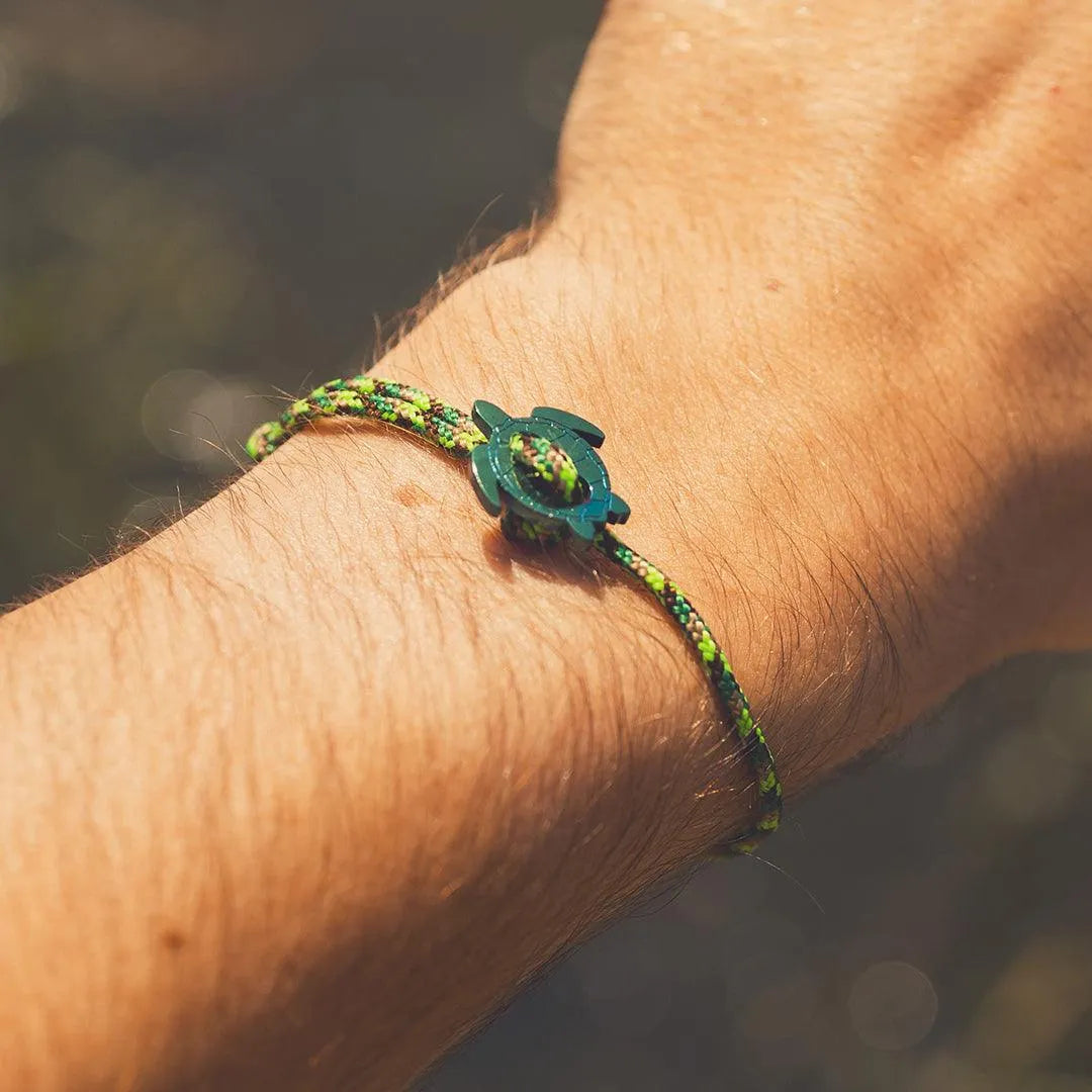 Turtle Tracker Bracelet - Cape Clasp