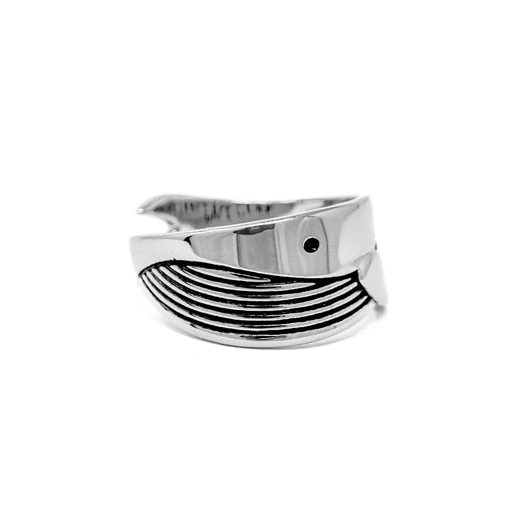 Whale Ring - Cape Clasp