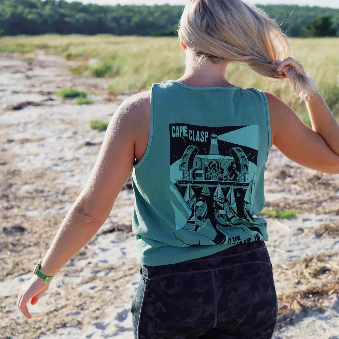 At the Drive-in Tank - Cape Clasp