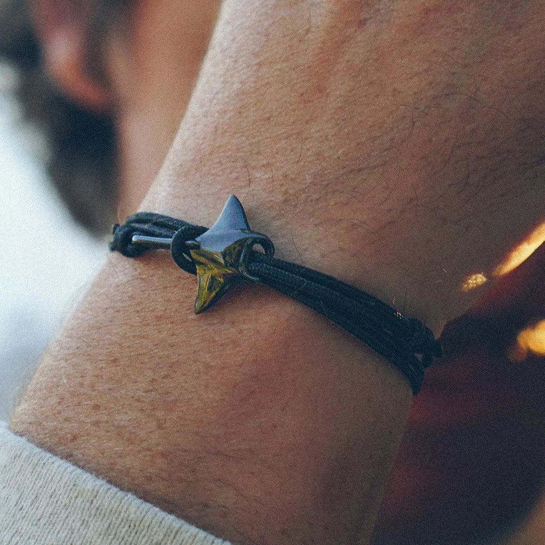Manta Ray Bracelet (Deep Sea Edition) - Cape Clasp