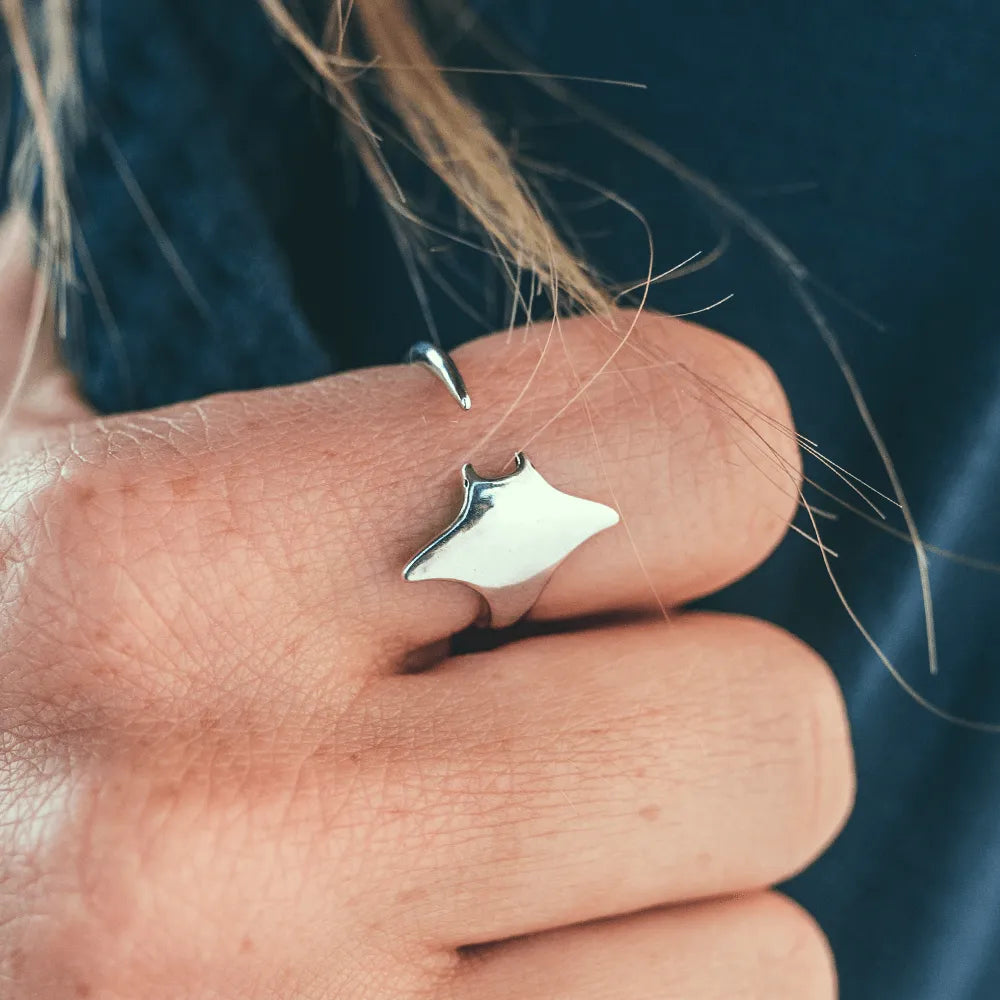 Manta Ray Ring Cape Clasp Jewelry For Marine Life Causes