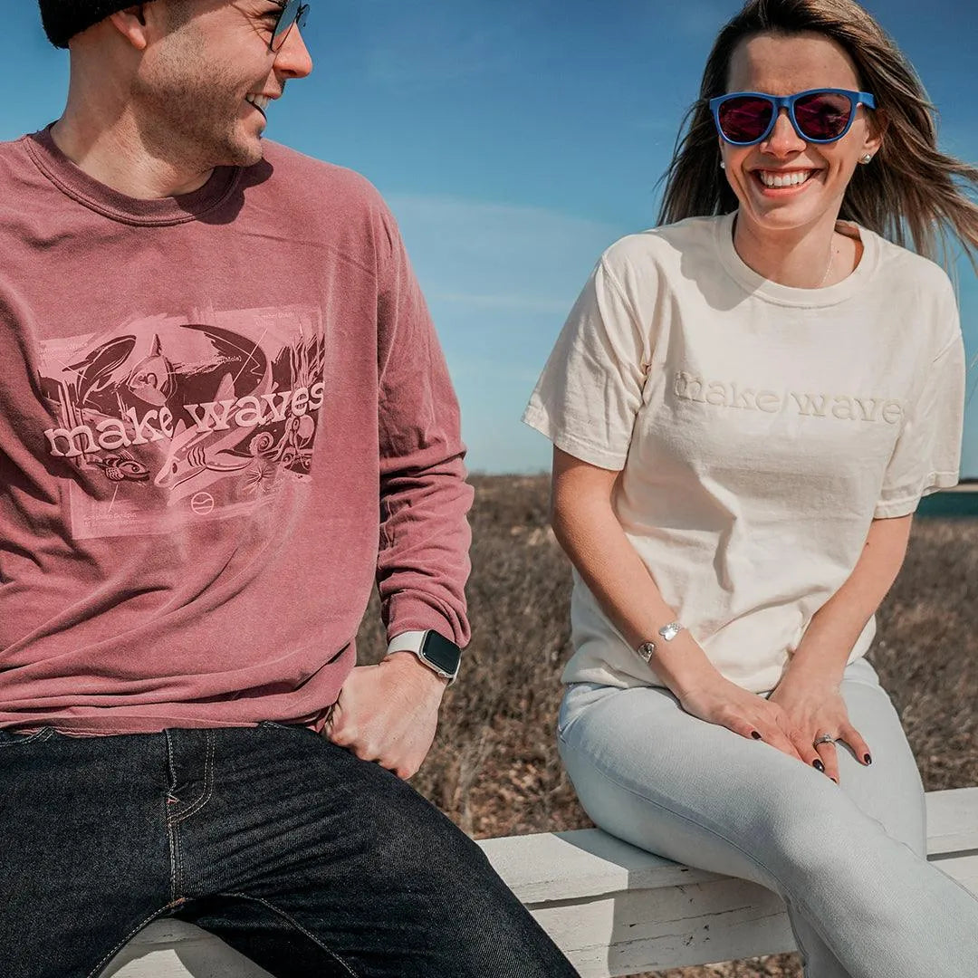 MW Vintage Type Tee - Cape Clasp