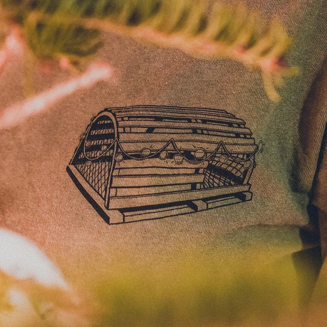 Santa Claws Long Sleeve Tee - Cape Clasp