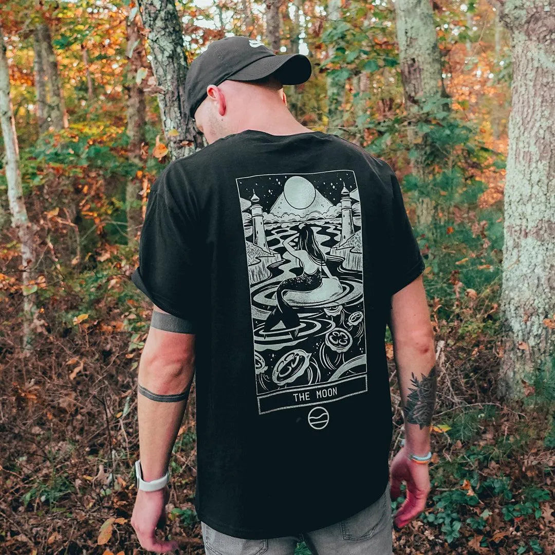 Tarot Pocket Tee - Cape Clasp